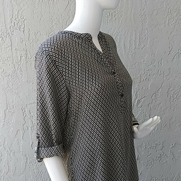 Fun 2 Fun Ladies Amazing Blouse 👚 - Picture 7 of 8